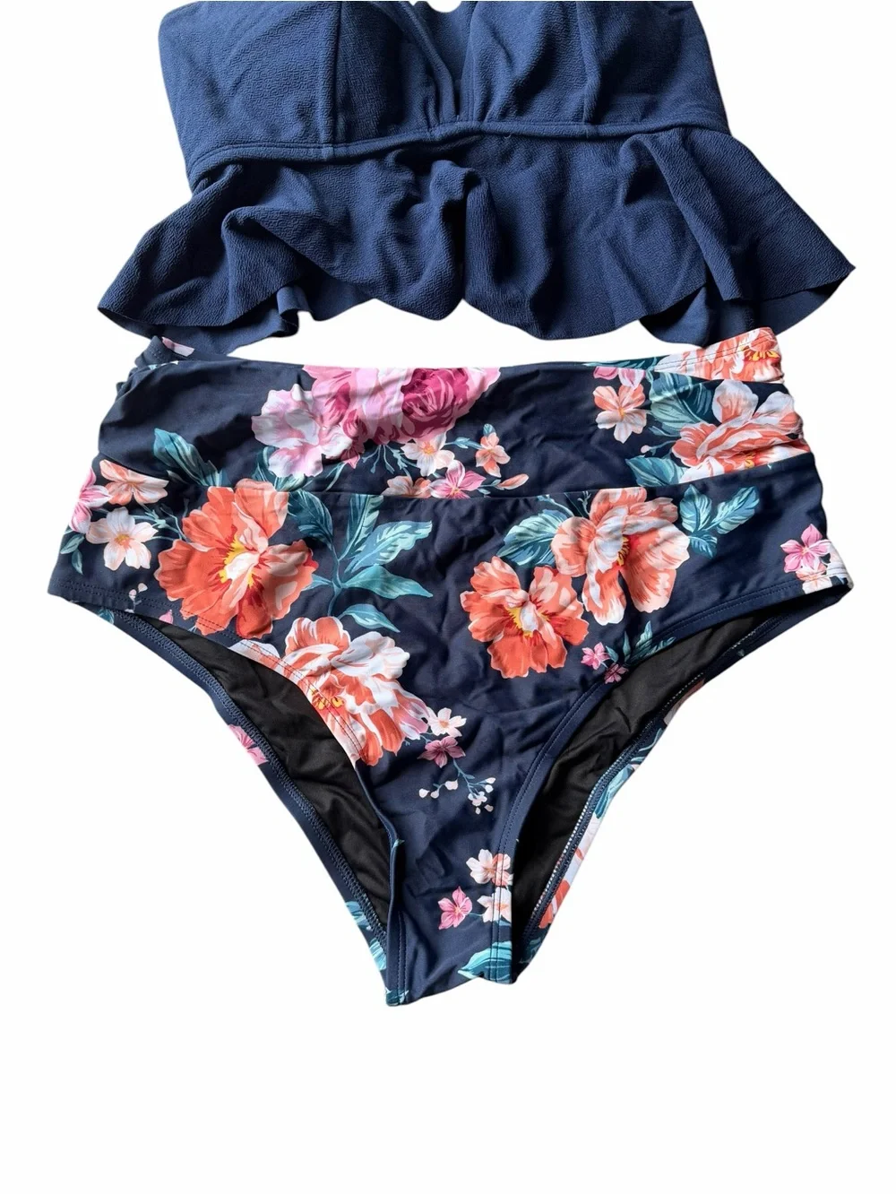 Women's NEW Cupshe Ruffled V-Neck Takini Size OX #260233